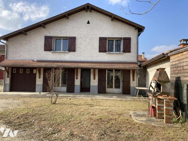MAISON PEROUGES 113 M2 AVEC JARDIN