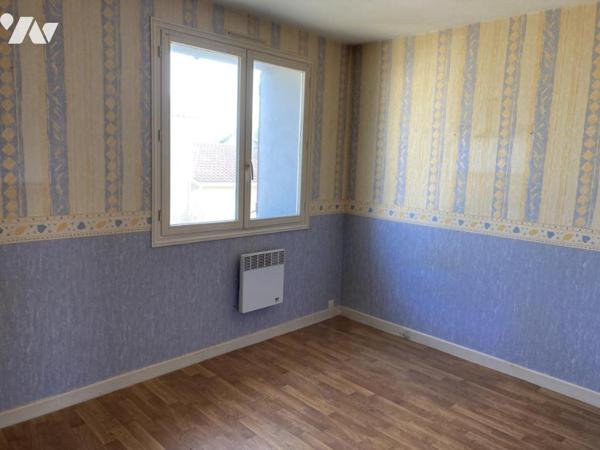 MAISON PEROUGES 113 M2 AVEC JARDIN