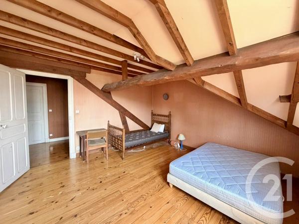 Maison à vendre  8 pièces - 211 m 2   PAU  - 64