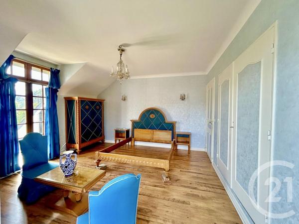 Maison à vendre  8 pièces - 211 m 2   PAU  - 64