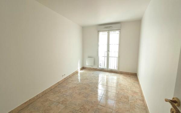 Appartement à louer    3 pièces • 63,56 m2 Fontainebleau