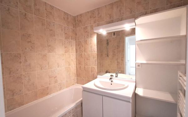 Appartement à louer    3 pièces • 63,56 m2 Fontainebleau