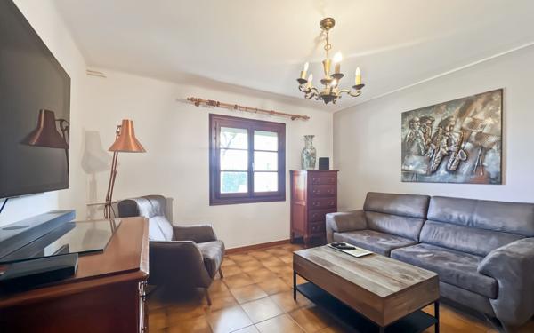 Maison à vendre    2 pièces •  Fréjus