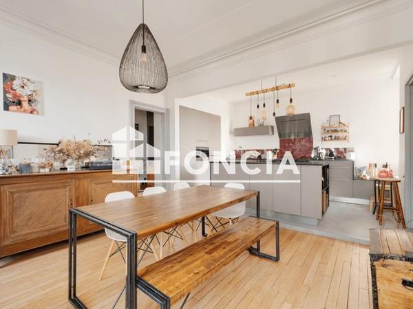 À vendre Appartement 4 pièces 98 m² - Nancy 54000