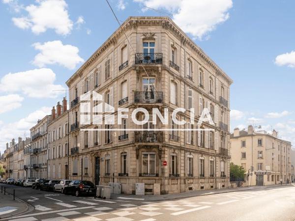 À vendre Appartement 4 pièces 98 m² - Nancy 54000