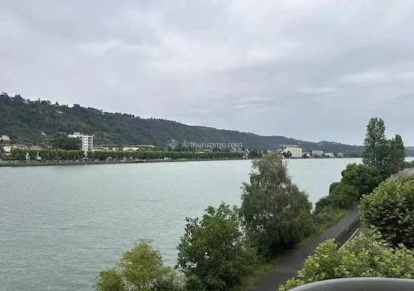 Vente Appartement 3 pièces 87 m2 à Vienne