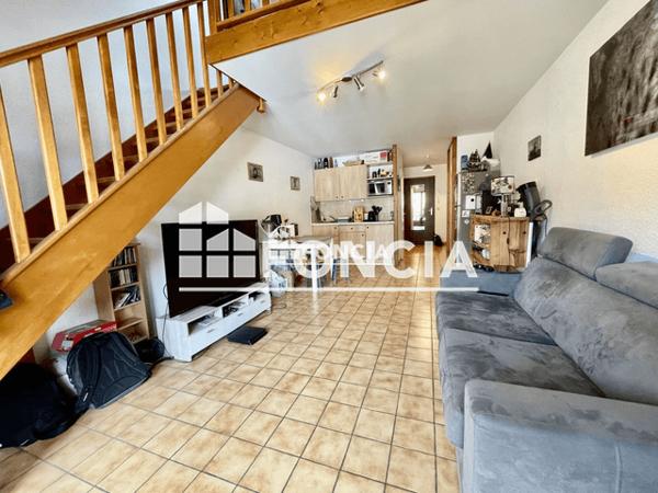 Location Appartement 2 pièces 48.64 m² - 134 AVENUE DE BONATRAY Villaz 74370