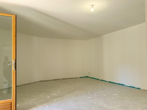 Splendide apartement dans chateau, à finir