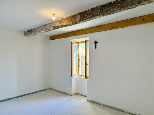 Splendide apartement dans chateau, à finir