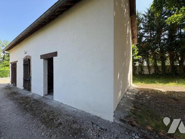 Maison bourgeoise à vendre à Salbris (41) à deux pas du coeur de ville et de la place du marché...