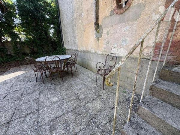 Maison bourgeoise à vendre à Salbris (41) à deux pas du coeur de ville et de la place du marché...