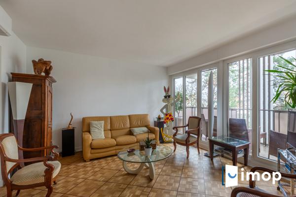 Superbe appartement 5 pièces avec extérieur et vue panoramique sur Lyon