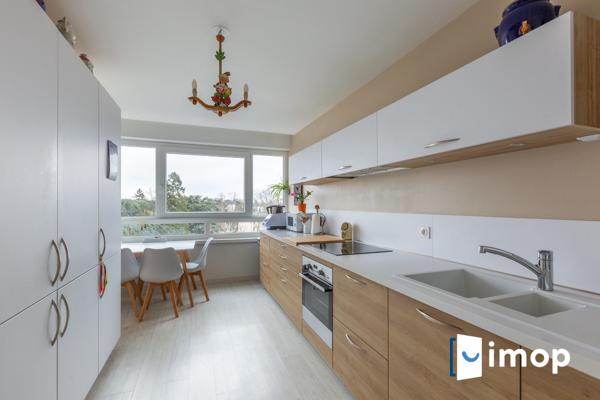 Superbe appartement 5 pièces avec extérieur et vue panoramique sur Lyon