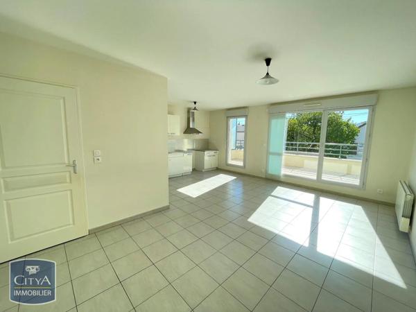 Appartement à louer 3 pièces 67.97m² Chenôve (21300)