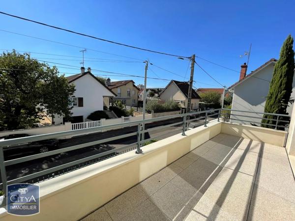 Appartement à louer 3 pièces 67.97m² Chenôve (21300)