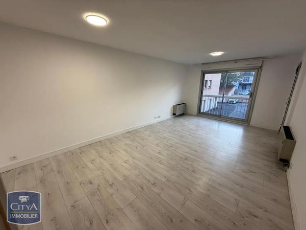 Appartement à louer 4 pièces 83.24m²