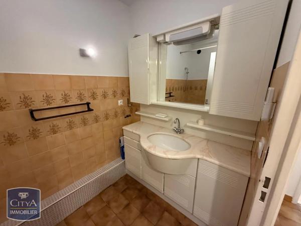 Appartement à louer 4 pièces 83.24m²