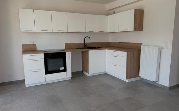 Appartement à louer    3 pièces •  Saint-Vincent-de-Tyrosse