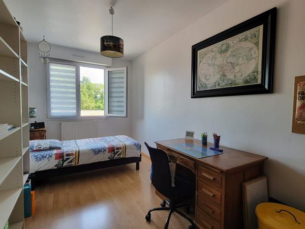 Mérignac - Maison 7 pièces 160 m² avec sous sol de 90 m²