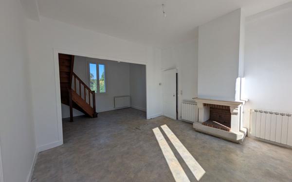 Maison à vendre    5 pièces •  Saint-Sever