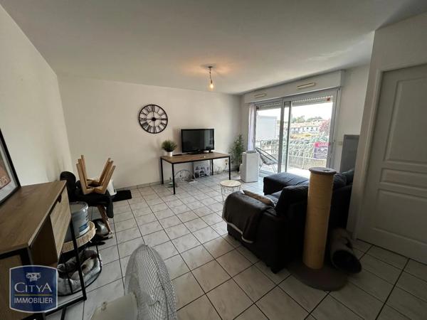 Appartement à louer 2 pièces 47.54m² Mont-de-Marsan (40000)