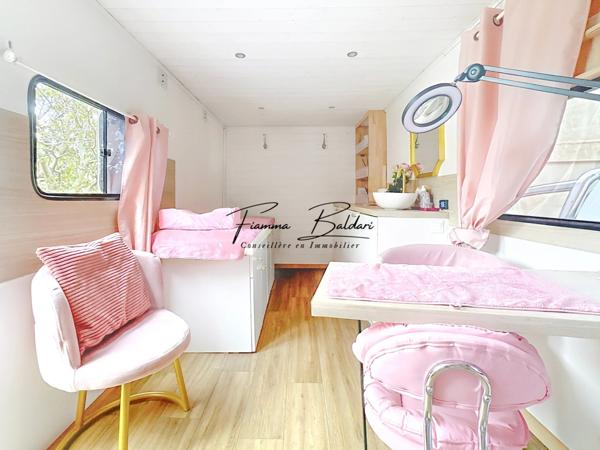 À Vendre, salon esthétique itinérant, Bastia, Haute-Corse (20)