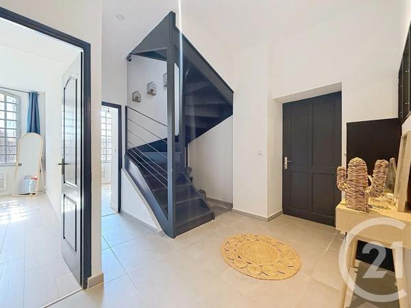 Appartement T4 à vendre  4 pièces - 67,35 m 2   TARASCON  - 13