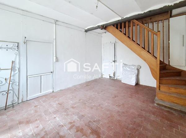 Maison de 109m² de type 3 sur 475m² de terrain.