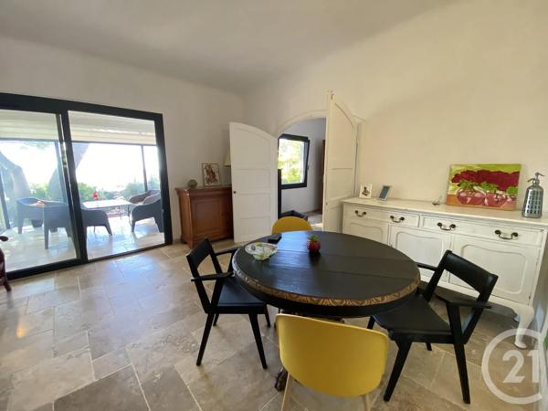 Maison à vendre  5 pièces - 183 m 2   LES ISSAMBRES  - 83