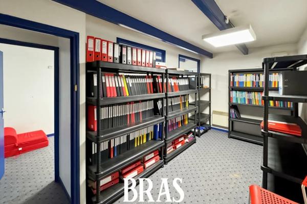 Local commercial - 237m² - Rezé