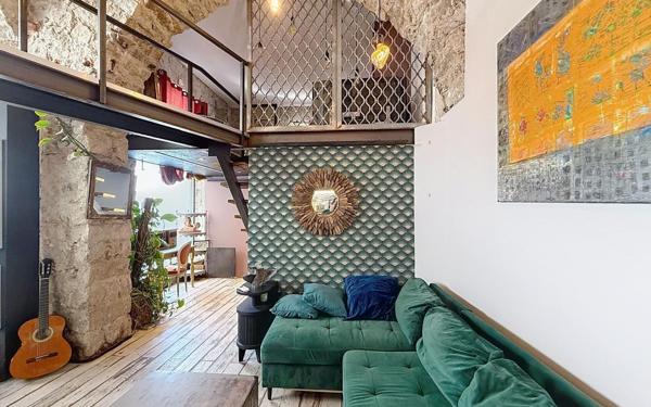 Appartement à vendre    3 pièces • 73 m2 Ajaccio