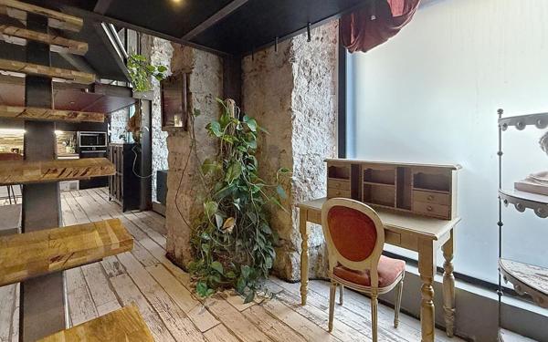 Appartement à vendre    3 pièces • 73 m2 Ajaccio