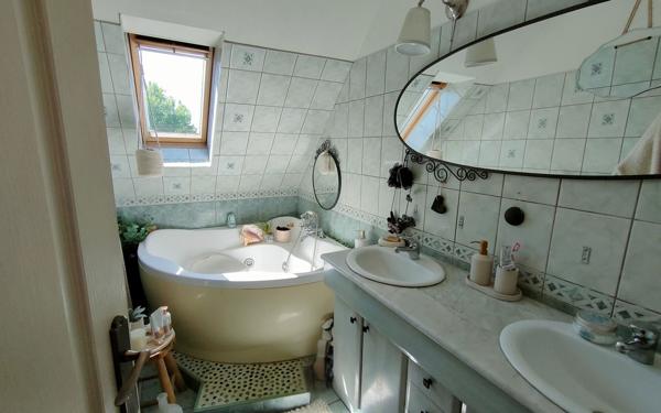 Maison à vendre    6 pièces •  Rozay-en-Brie