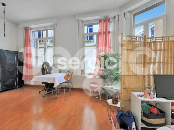 Location 1 Pieces 30 62000 Arras 17 1993 01 0001