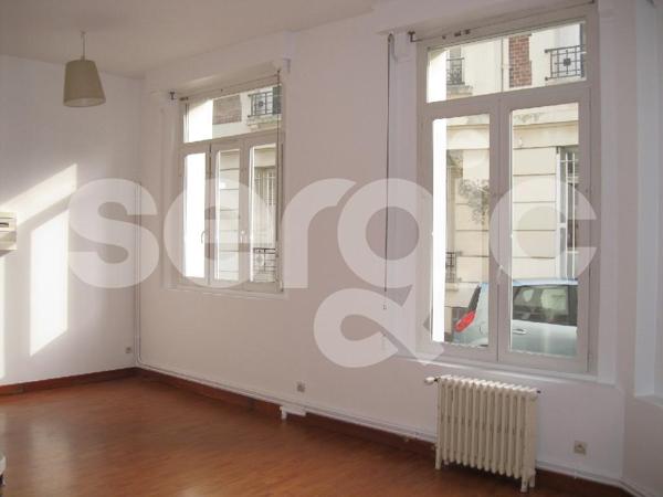 Location 1 Pieces 30 62000 Arras 17 1993 01 0001