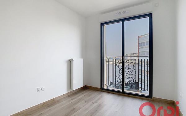 Appartement à louer    4 pièces • 83,80 m2 Clamart