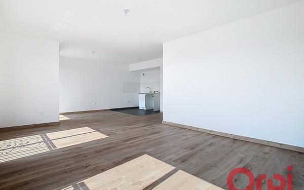 Appartement à louer    4 pièces • 83,80 m2 Clamart