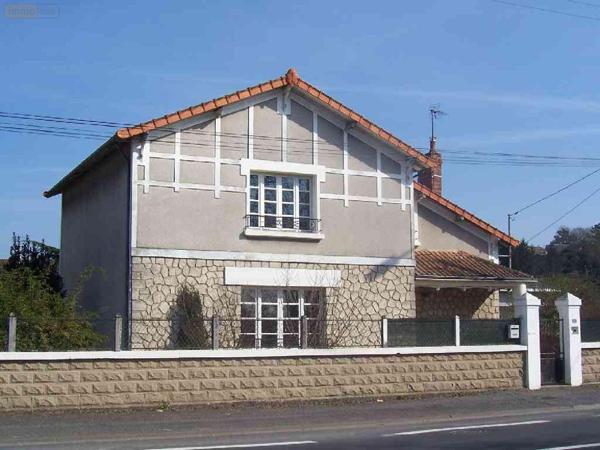 Maison de ville à vendre à Châtellerault dans la Vienne (86100), ref : 86024-MAIS2410