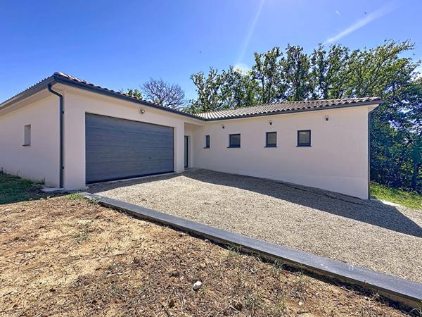 grande Maison plain pied à vendre Monclar de Quercy 3 chambres, garage