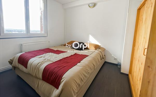 Appartement à vendre    3 pièces •  Montluçon