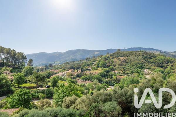 Maison à vendre 6 pièces 203 m² Pégomas