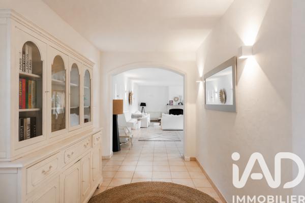 Maison à vendre 6 pièces 203 m² Pégomas