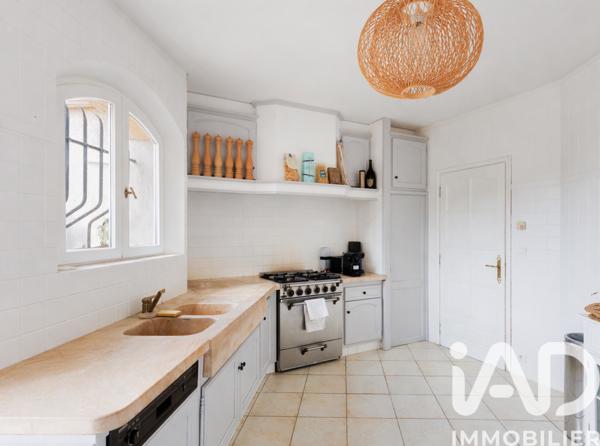 Maison à vendre 6 pièces 203 m² Pégomas