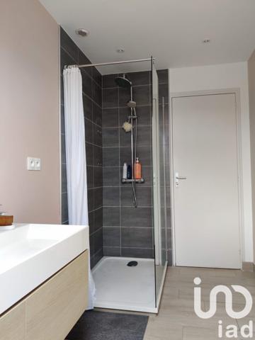 Triplex 4 pièces de 106 m² à Mellac (29300)