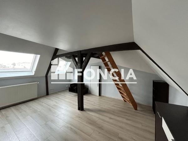 Location Studio 21.29 m² - 53 RUE DU MOULIN Charleville Mezieres 08000