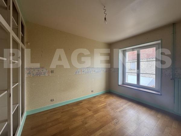 Longère de 160 m² avec hangar, atelier, cave