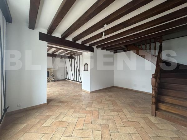 Longère de 160 m² avec hangar, atelier, cave