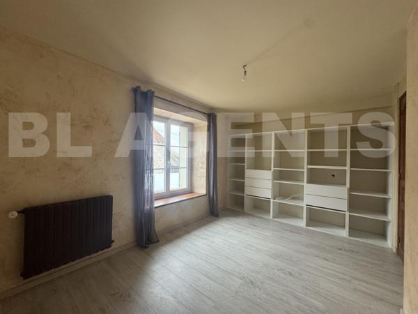 Longère de 160 m² avec hangar, atelier, cave