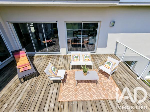 Maison à vendre 7 pièces 232,83 m² Saint-Étienne