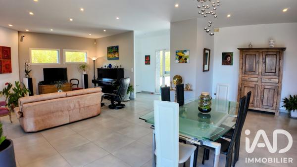 Maison à vendre 7 pièces 232,83 m² Saint-Étienne